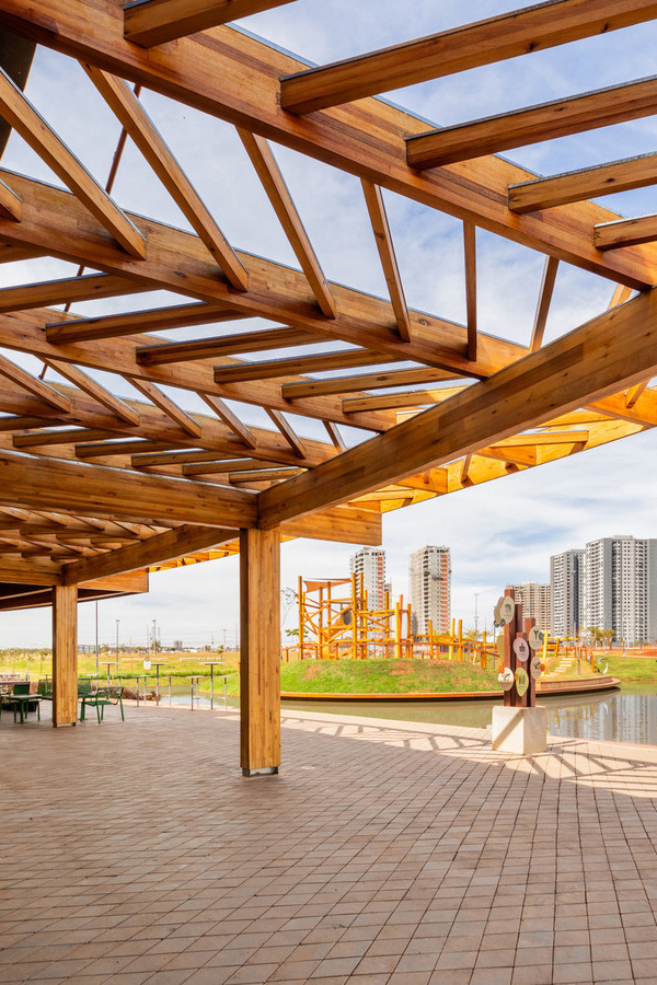 Casa Una, bâtiment culturel durable au Parque Una Uberlândia